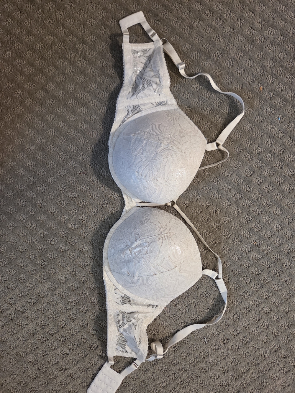 Victoria's Secret Sparkle White Lace Overlay Very Sexy Push Up Bra